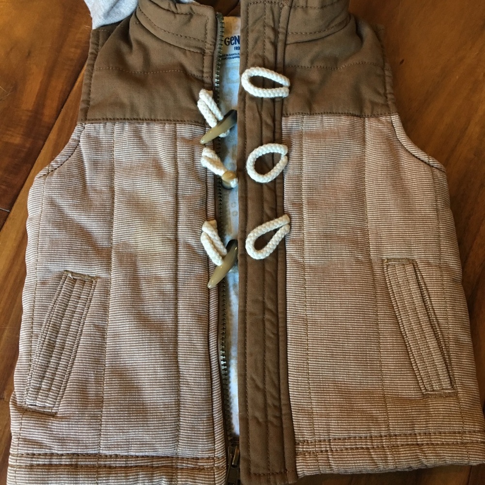 Oshkosh quilted puffer vest